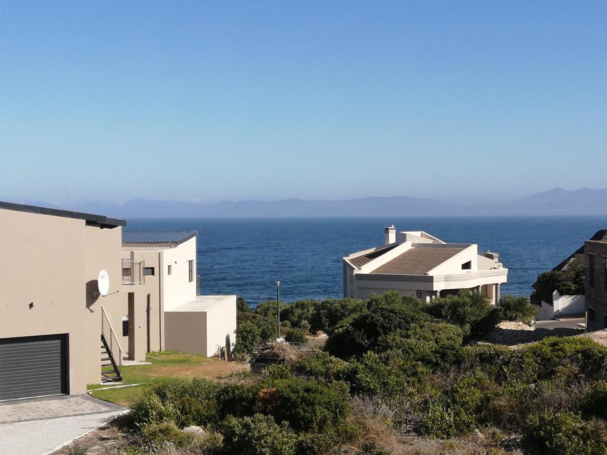 Whale Of A Time Apartment Gansbaai Exterior photo